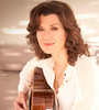 R-ENTERTAINMENT PRESENTS AMY GRANT